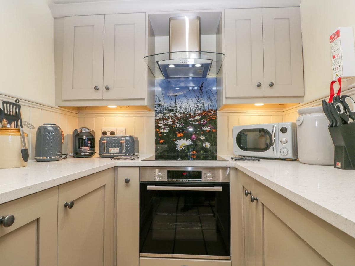 Honey Bee Cottage Скарборо Екстер'єр фото